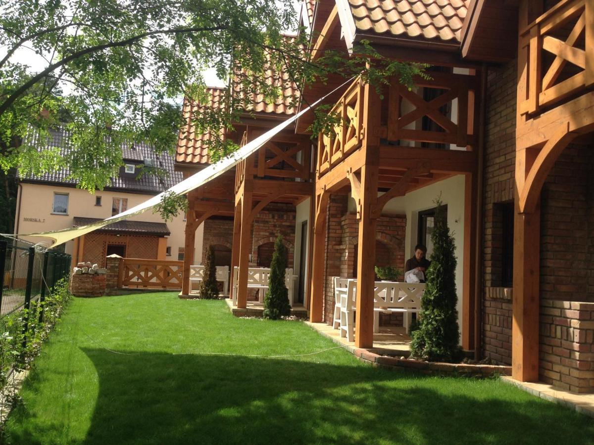Domki Hallerowka Resort Władysławowo Exterior foto